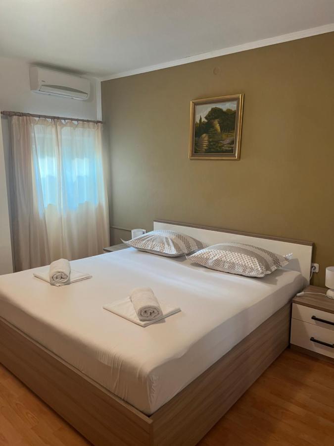 מאקרסקה Apartments Bella Vista מראה חיצוני תמונה