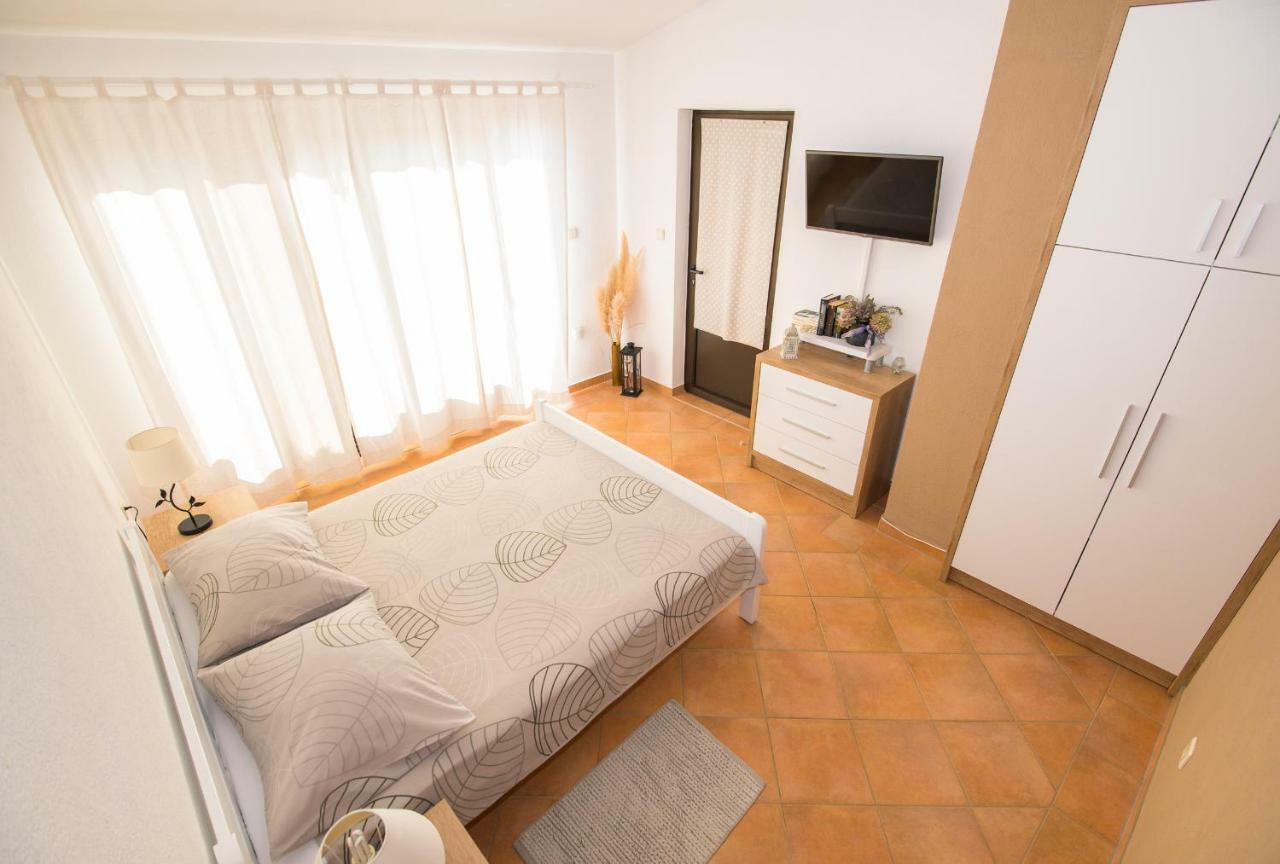 מאקרסקה Apartments Bella Vista מראה חיצוני תמונה